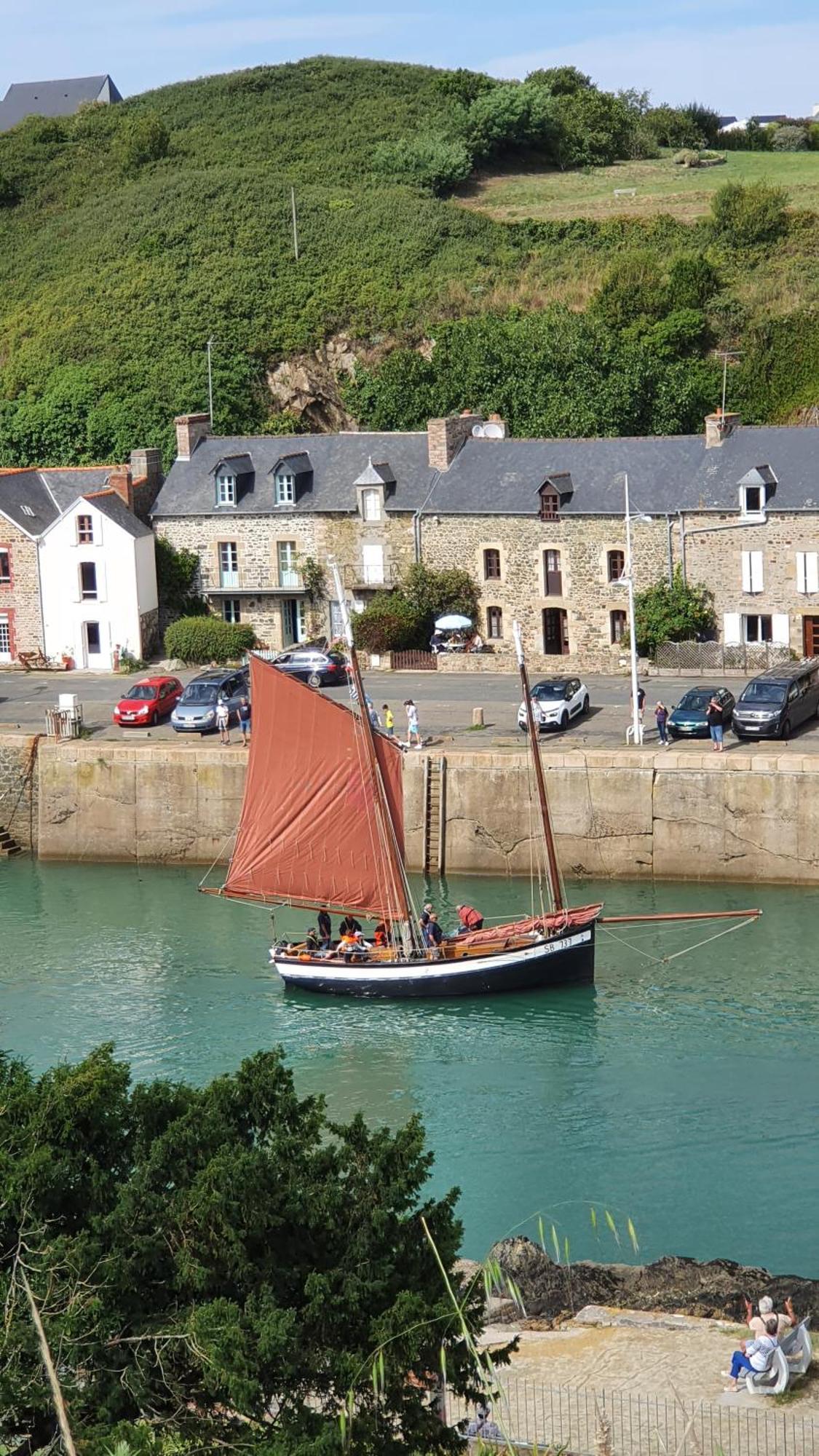 Vila L'Embellie Quintin Exteriér fotografie